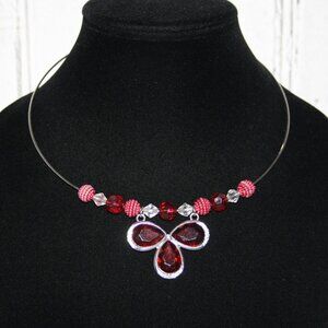 🔴✨ Beautiful Silver + Red Beaded Rhinestone Wire Necklace ✨🔴